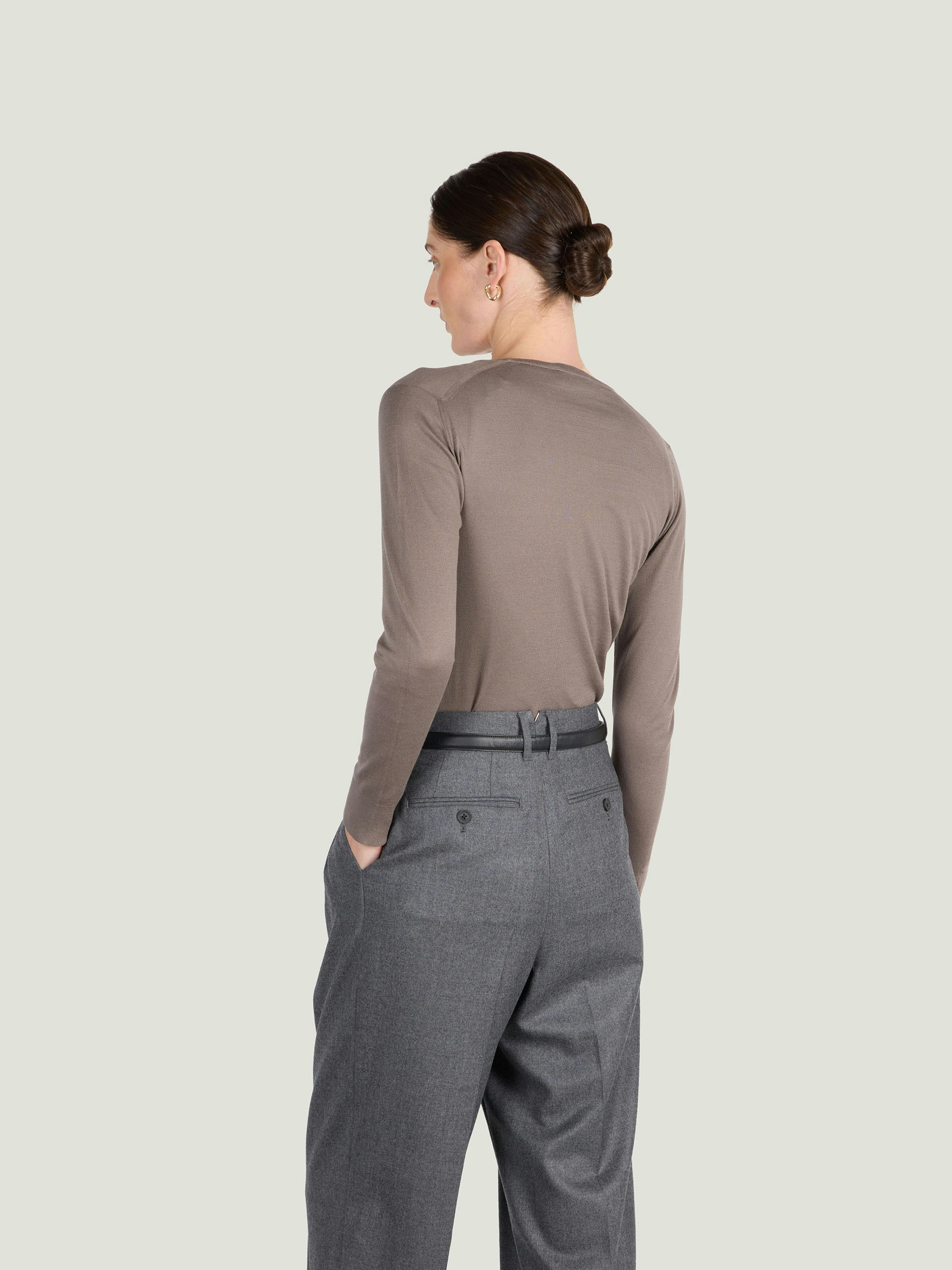 Evonne - John Smedley's Sea Island Cotton Jumper | John Smedley