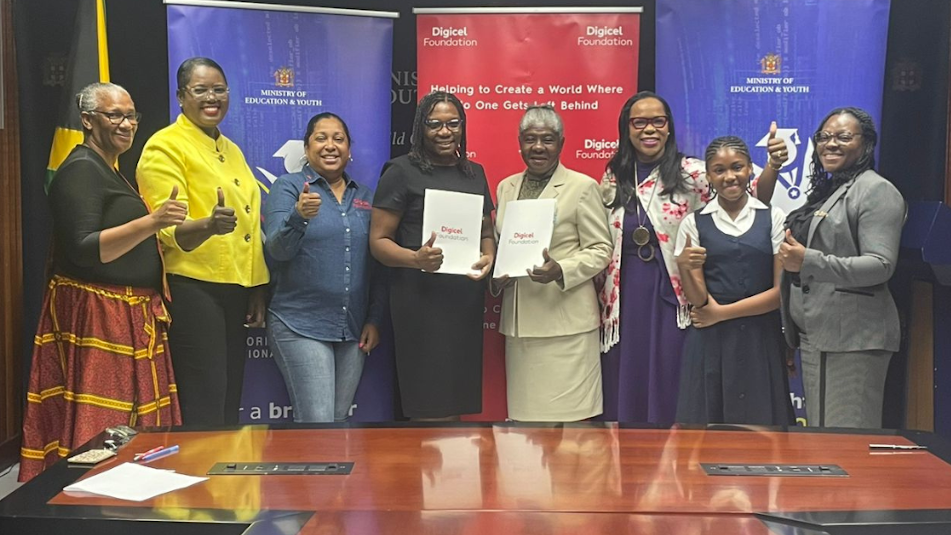 MoE smart lab signing