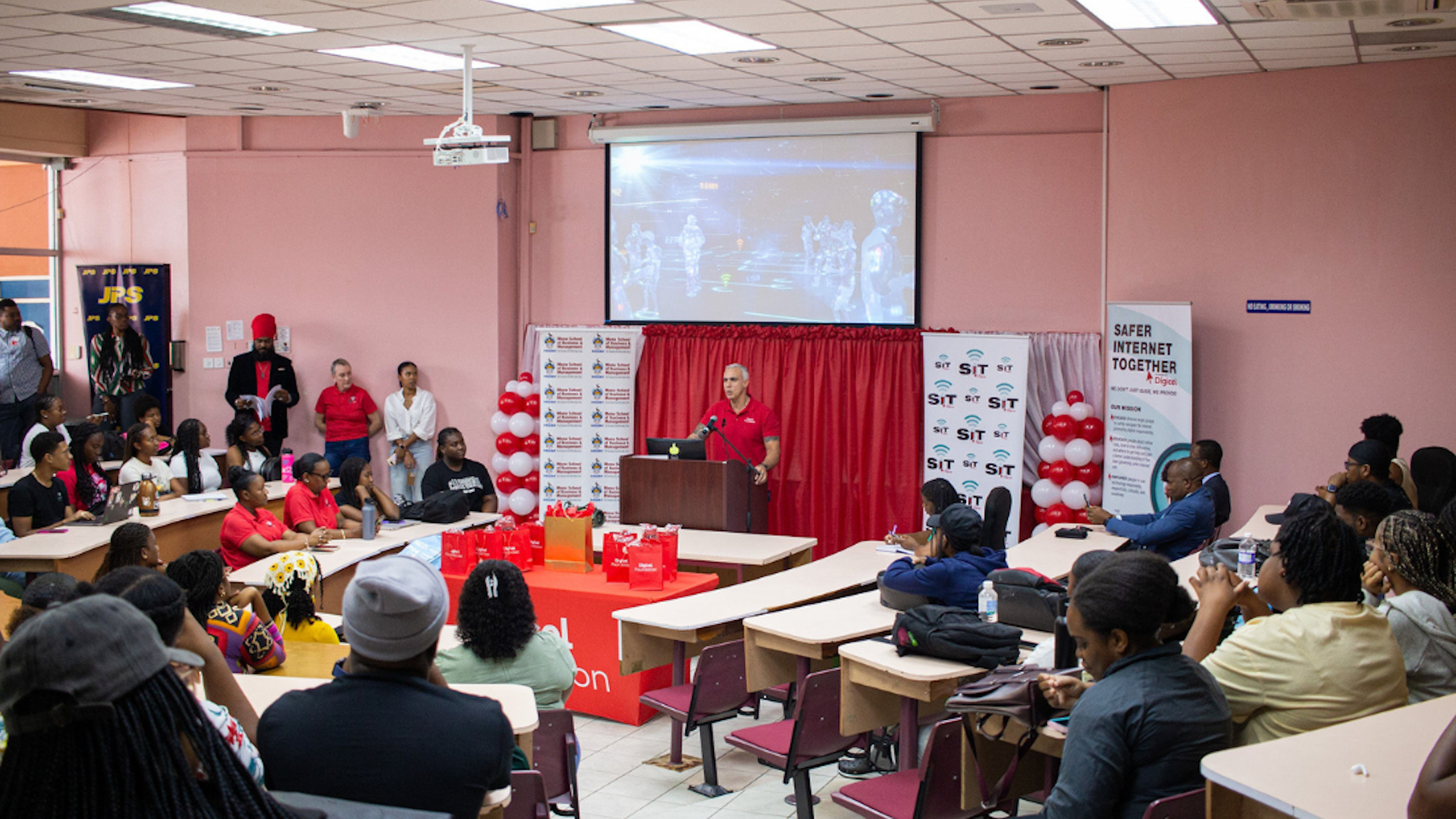 Marcelo at SIT lecture