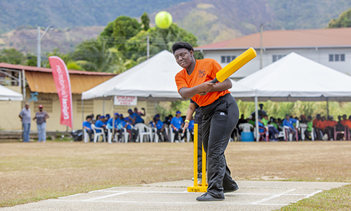 Special athlete playing cricket