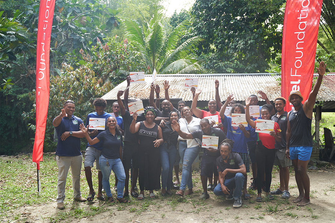 project participants pose with certificates