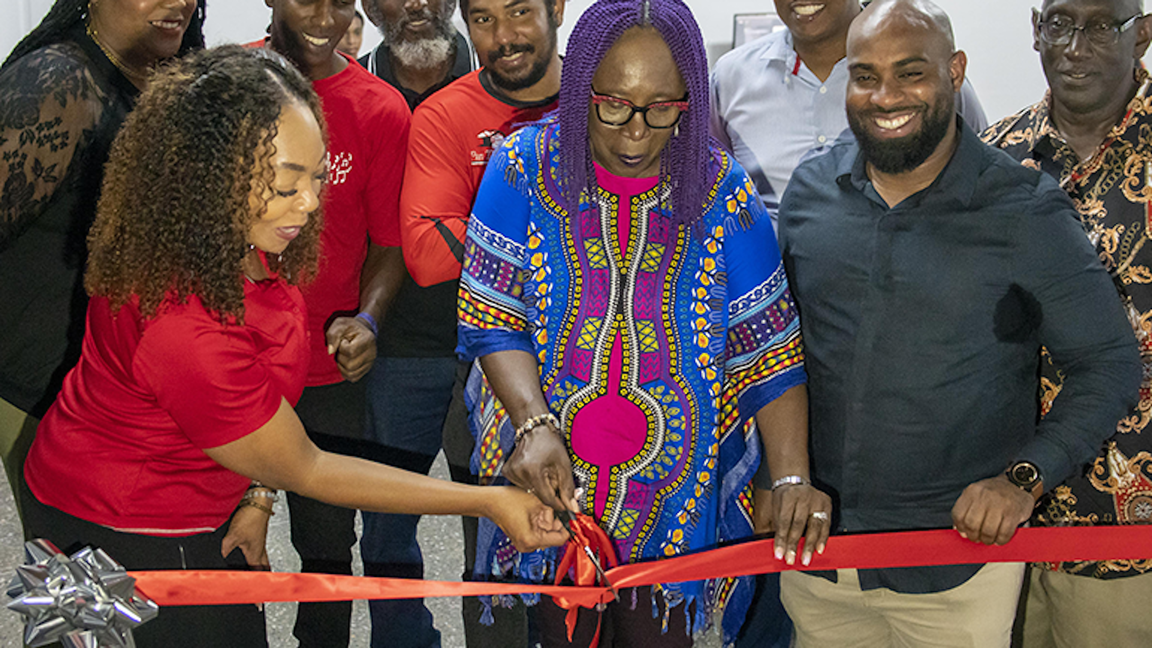 partners cut ribbon at tech hub
