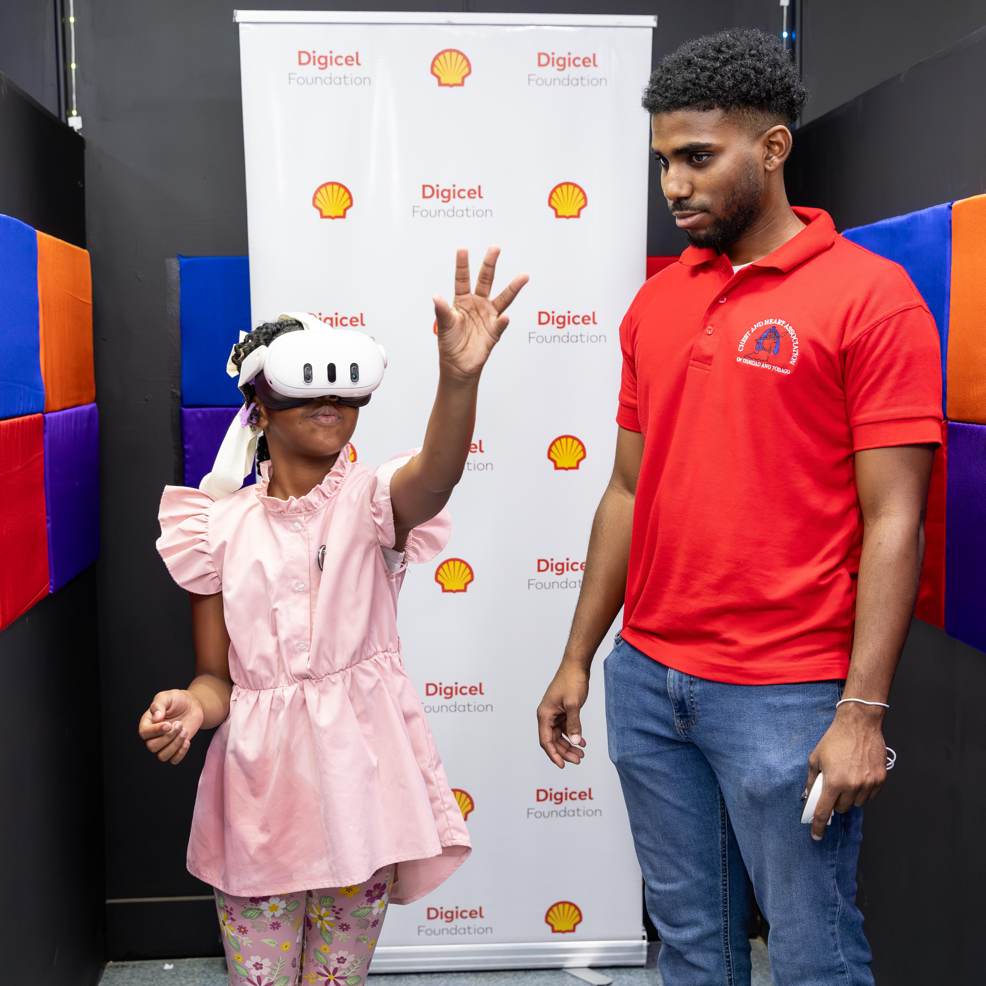little girl using virtual reality