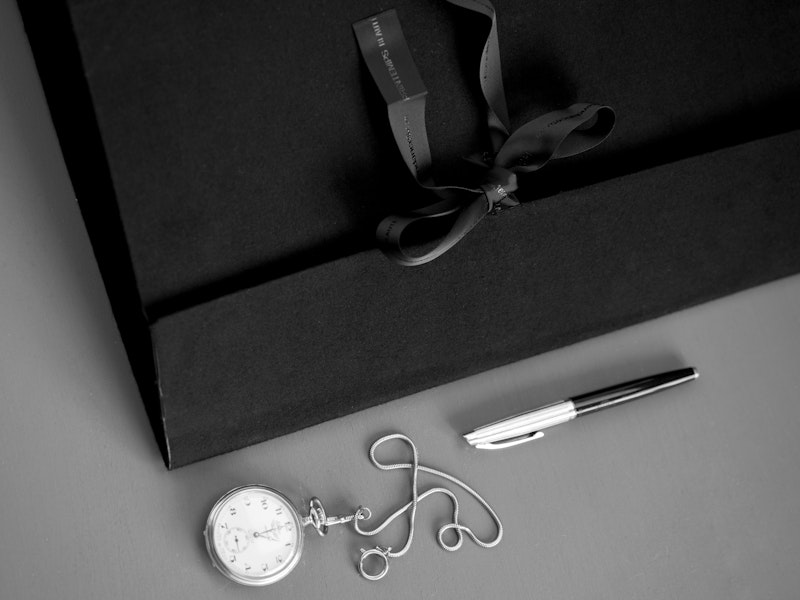 Tissue pochette Detail closure