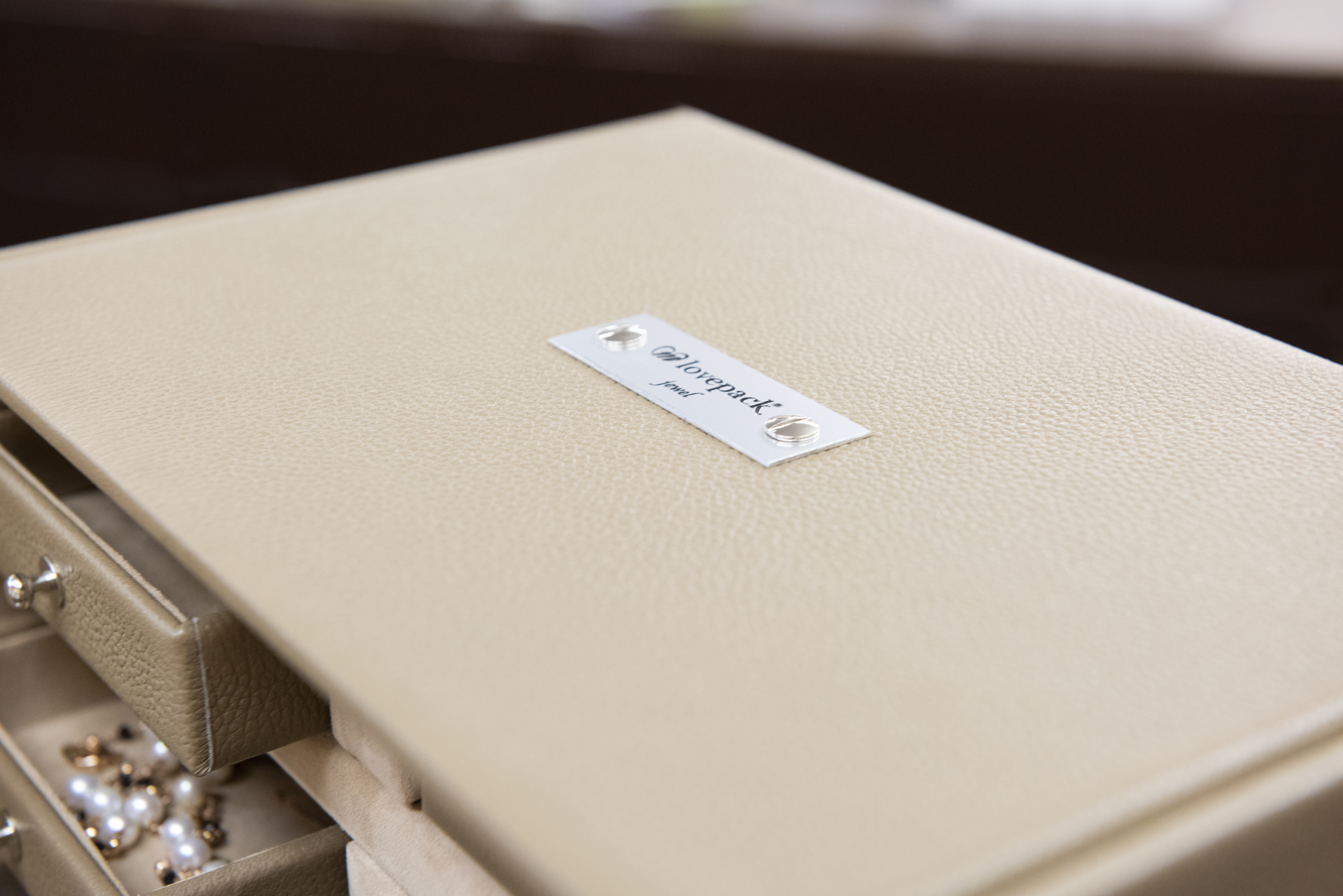 Dettaglio espositore per la linea JEWEL