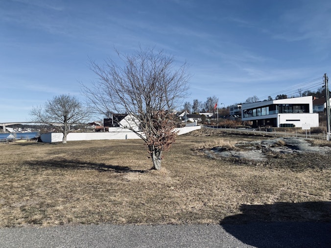 Søndre Strandvei, Færder