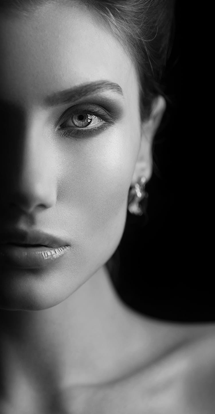 woman wearing dark eyeshadow