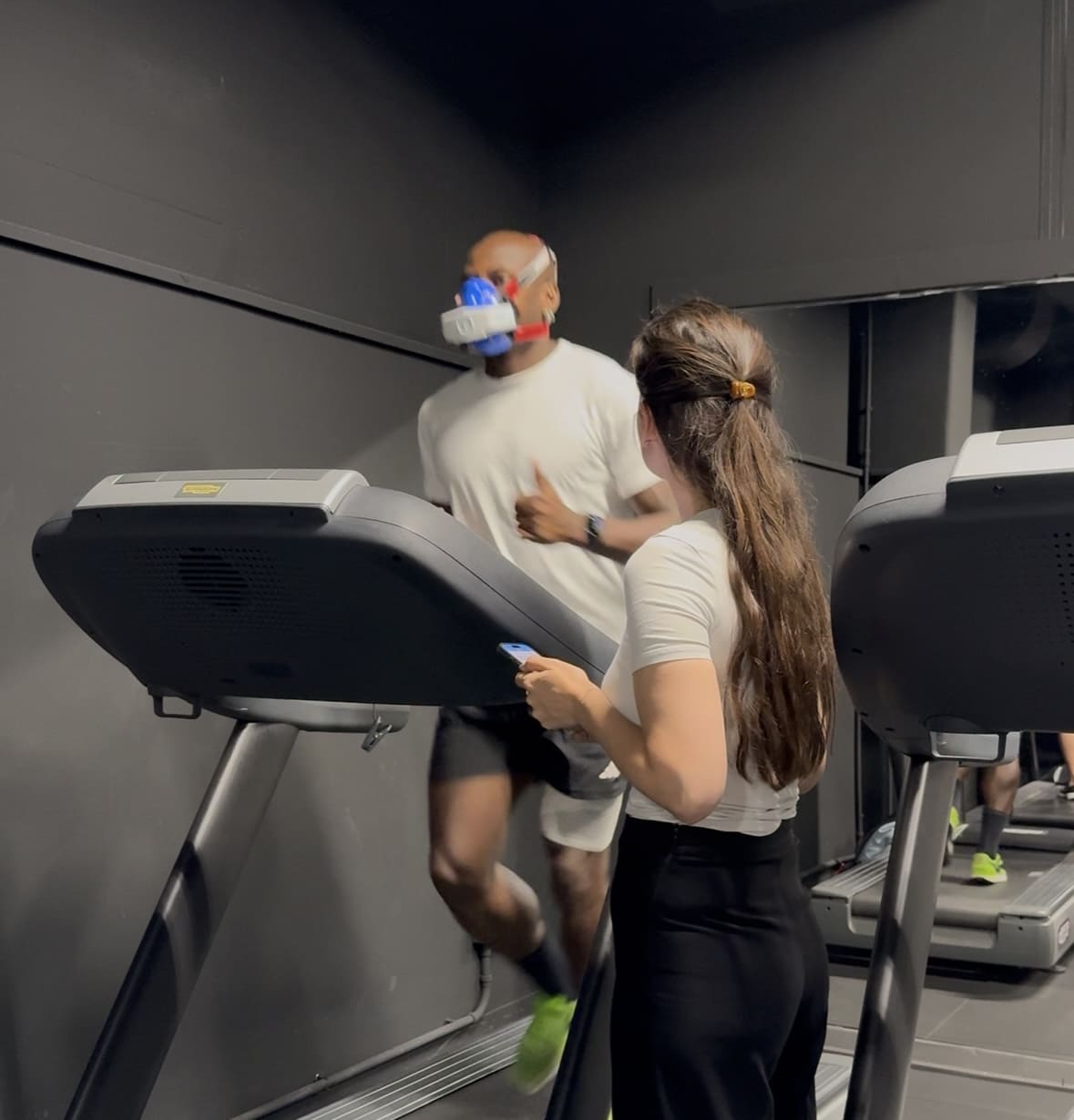 Con metà serbatoio: cosa dice davvero la scienza sul recupero