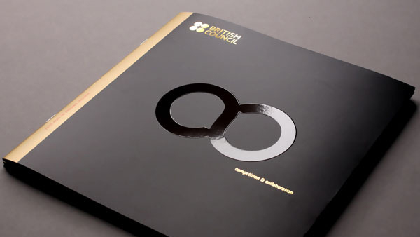 Plaquette commerciale luxe pour British Council © Entheos