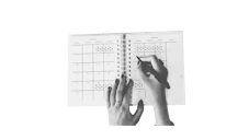 Comment faire un planning de travail efficace pour organiser le calendrier de vos employés ? (+ 3 modèles)