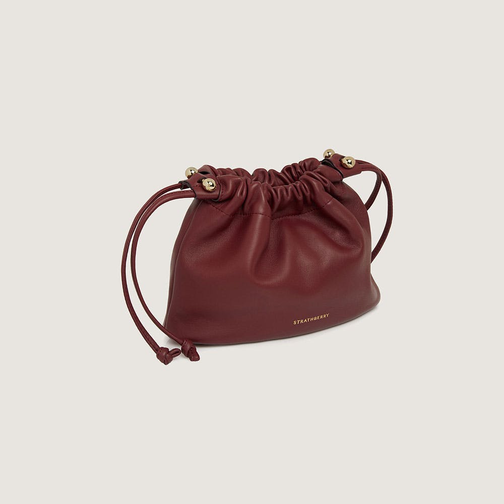 【STRATHBERRY】Charlotte Drawstring 2Way バッグ Strathberry - Charlotte Drawstring - Black