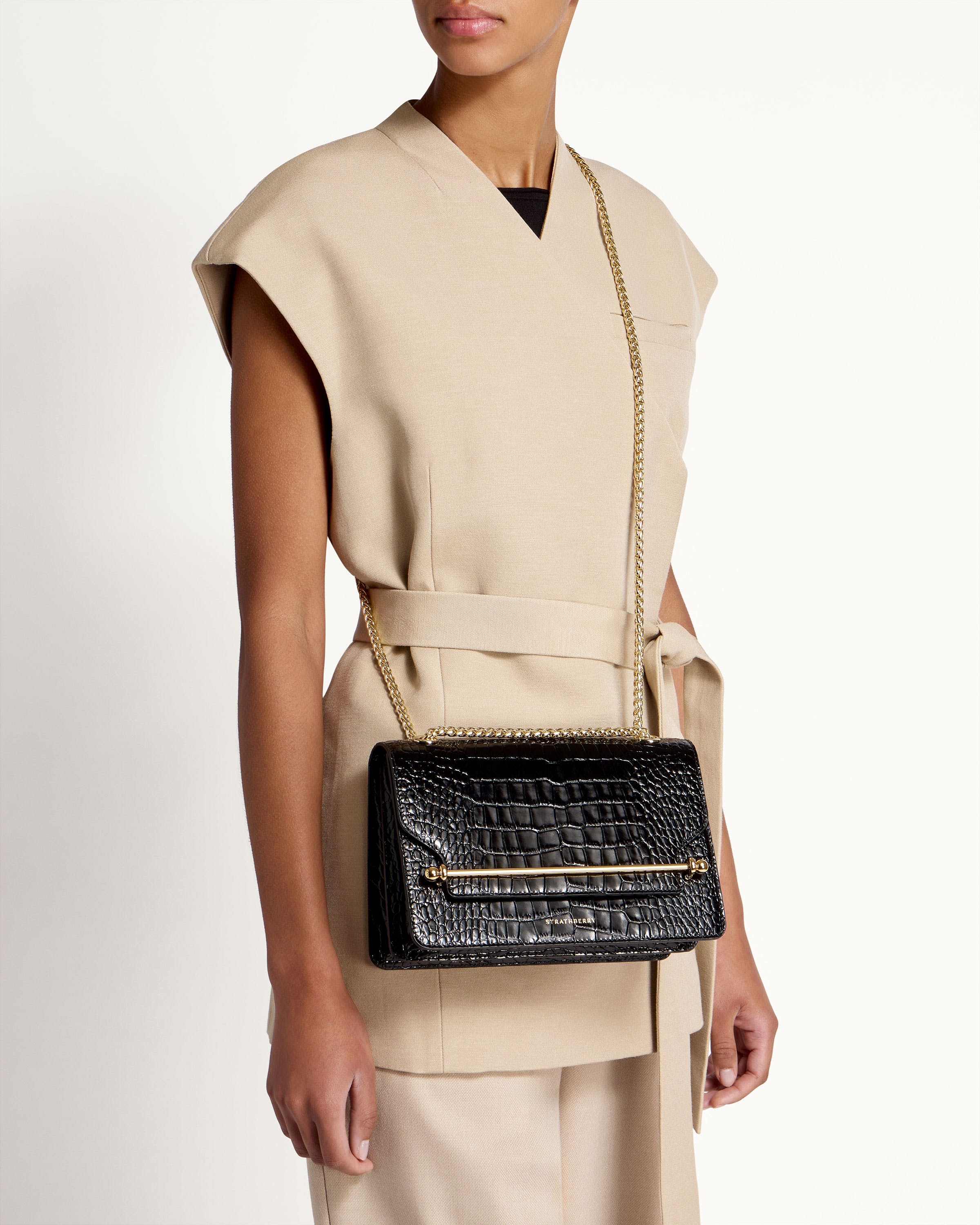 マイクラ 人気アイテム Strathberry Black - Handbag Leather Crossbody - East/West - バッグ
