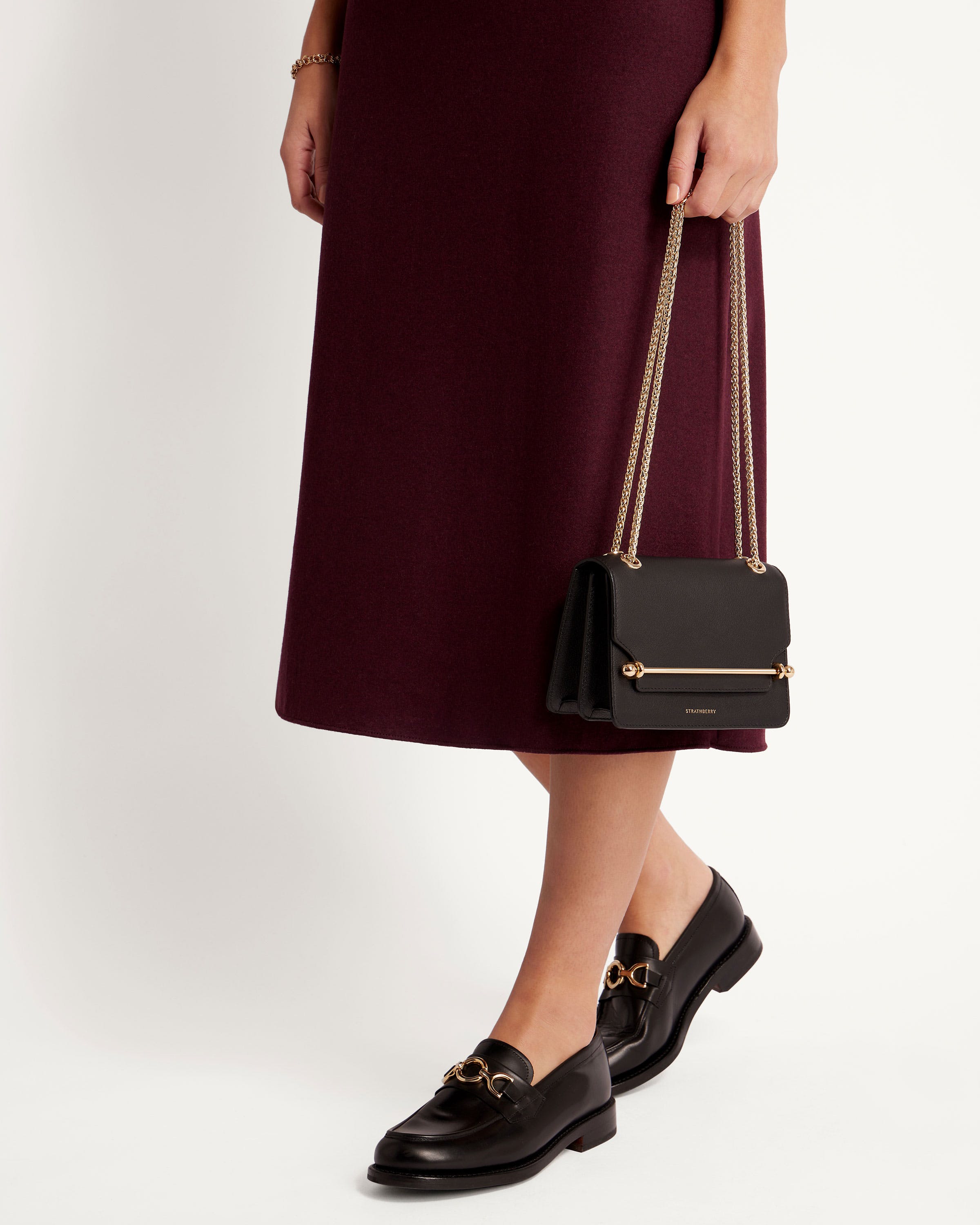 キャサリン妃愛用 英国発 ＊Strathberry＊ EAST/WEST MINI Strathberry - East/West Mini - Crossbody Leather Mini