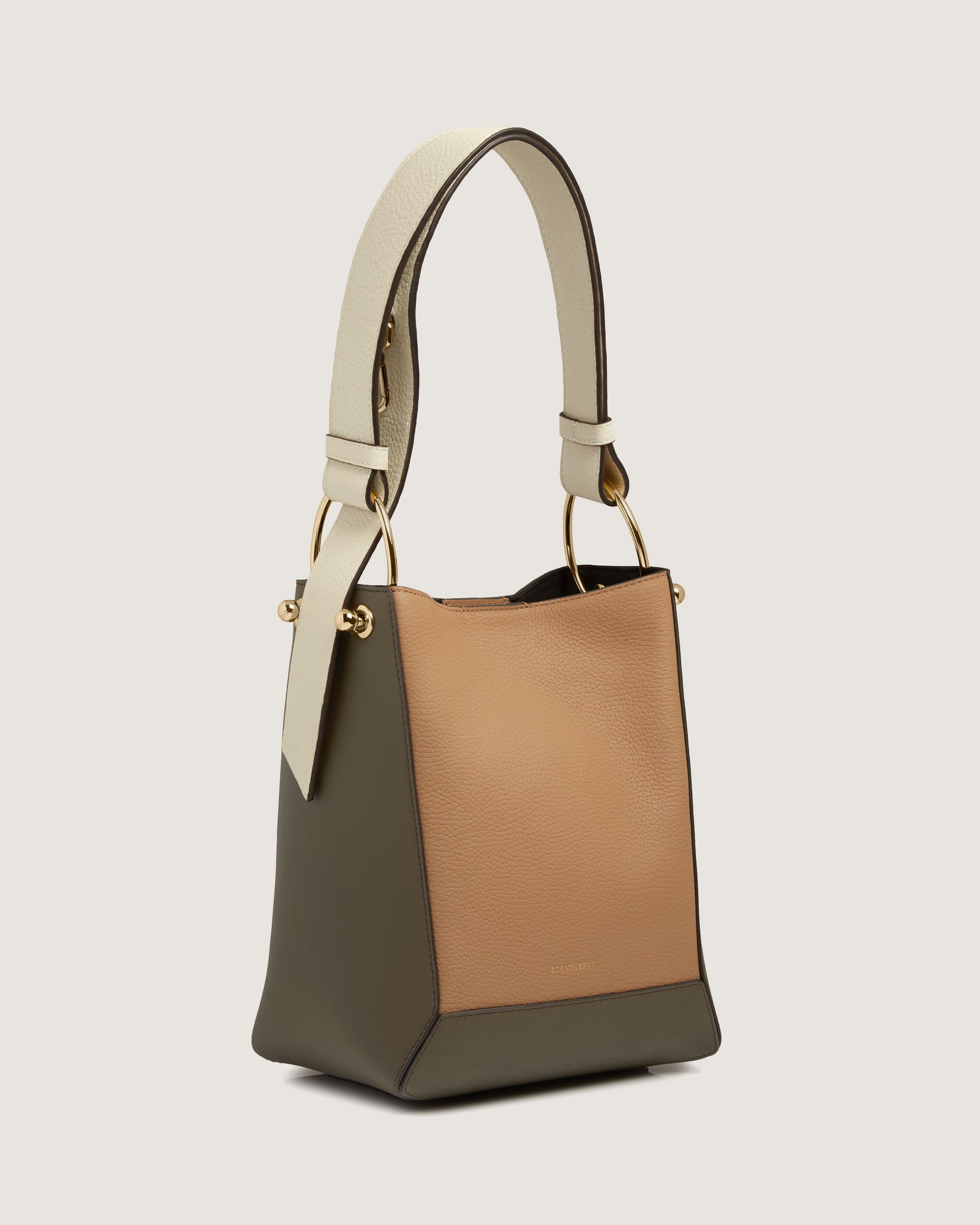 1734968637-strathberry-lana- 1734968637-strathberry-lana-