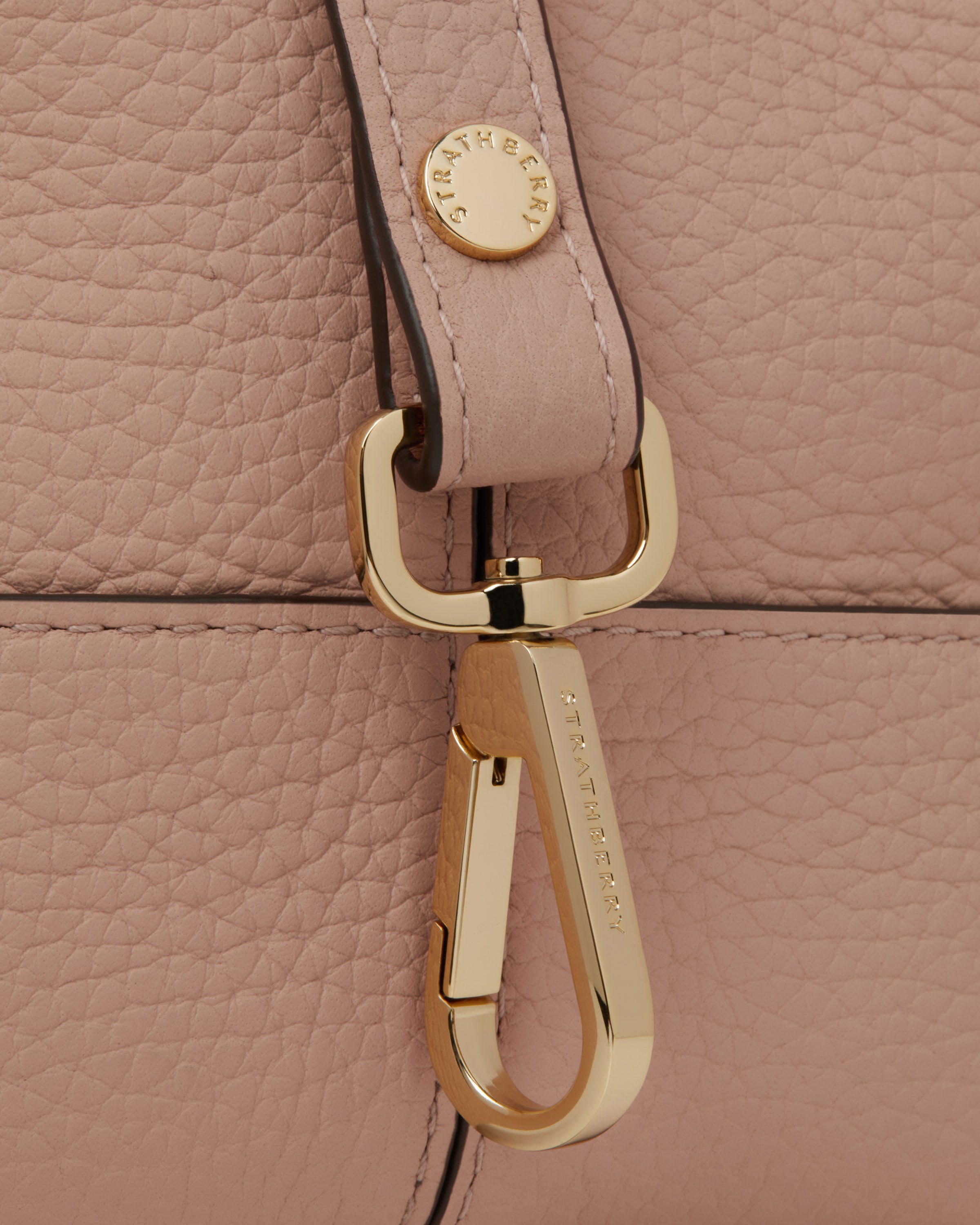 大人気【STRATHBERRY】LANA OSETTE ラナ・オセット NEW Strathberry 'lana osette' bucket bag | eBay