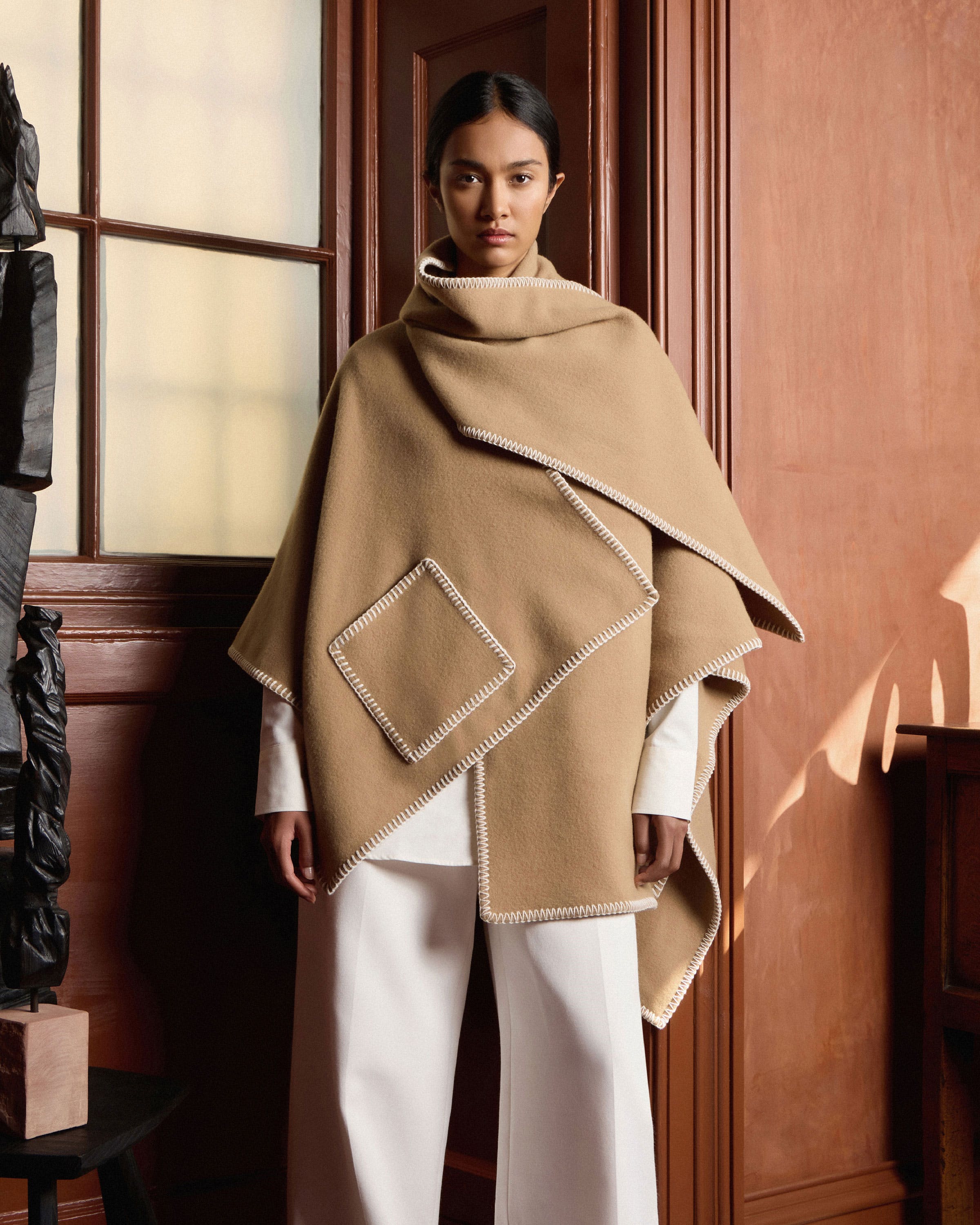 Hella / ヘラ SLAB KNIT COCOON VEST camel 1735815239-strathberry-woven-