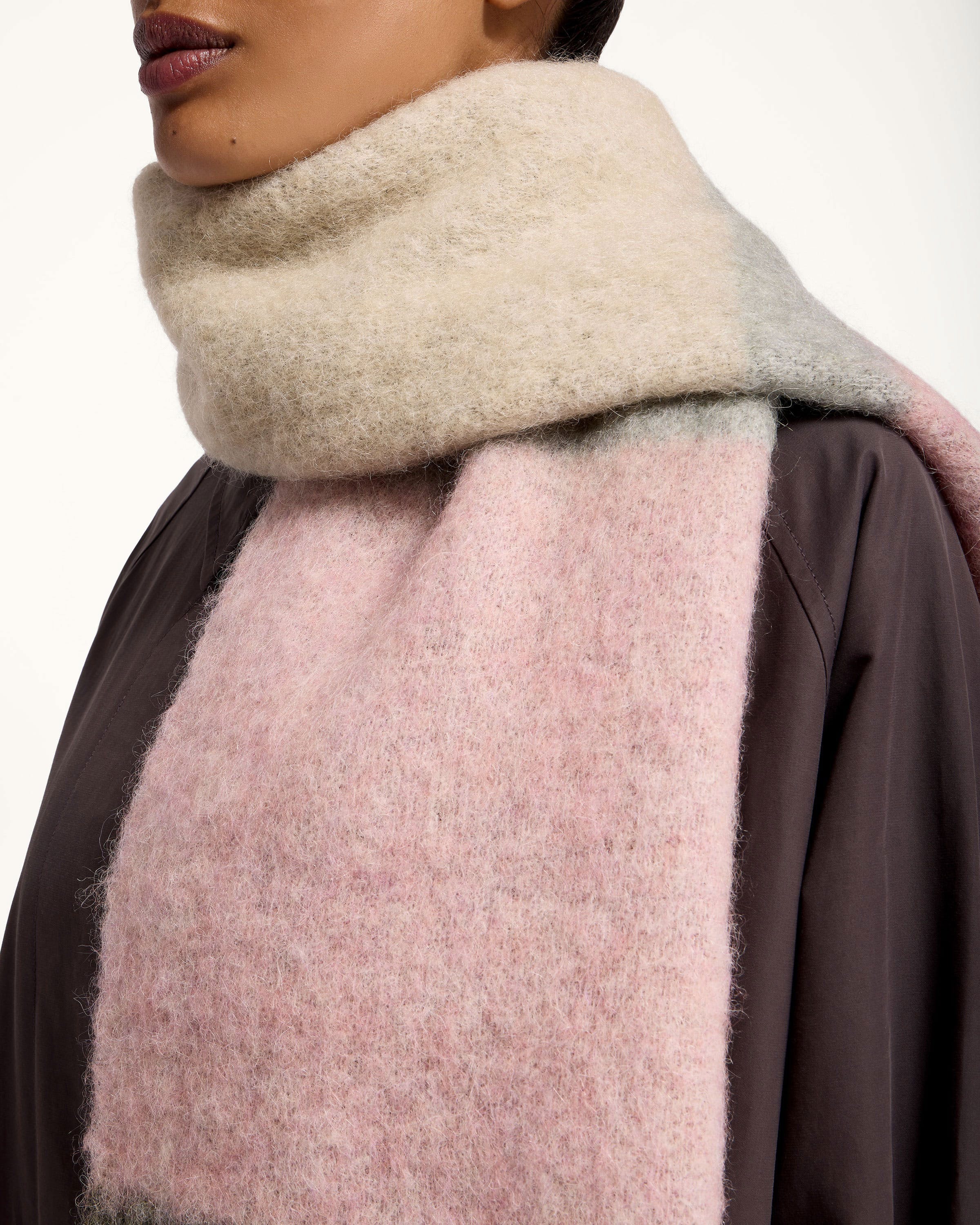 Strathberry - Coll Mohair Blend Stripe Scarf - Pink / Grey