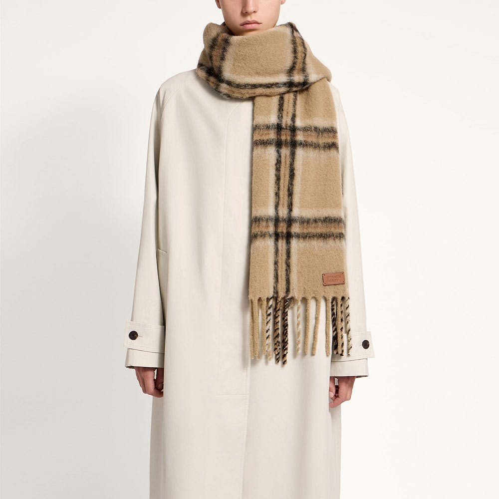 【関税&送料込】Weekend Camel Alpaca Blend Esendra Scarf Undyed Alpaca Camel Scarf | Tukuy Brand