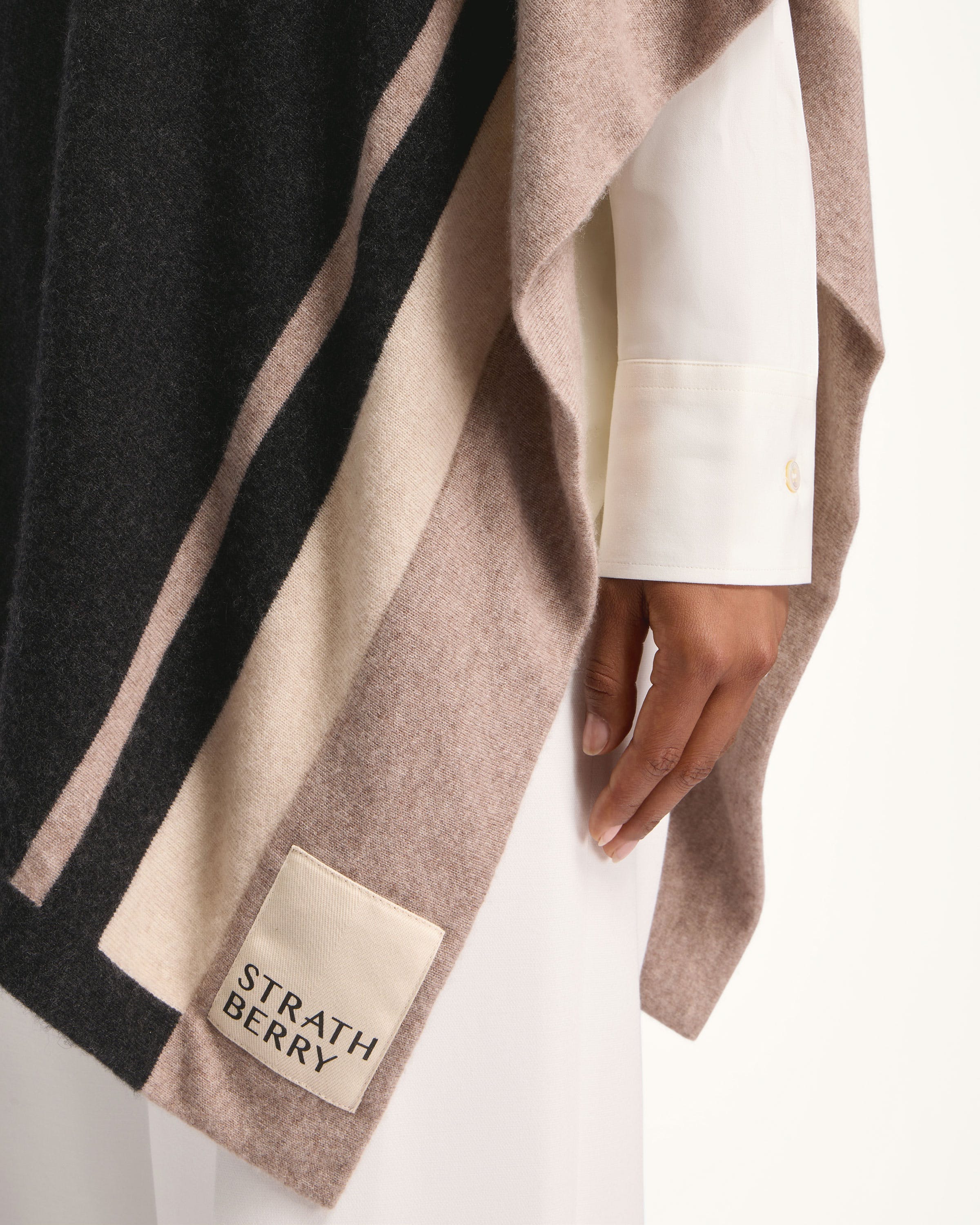 Strathberry | カシミア Strathberry | カシミア