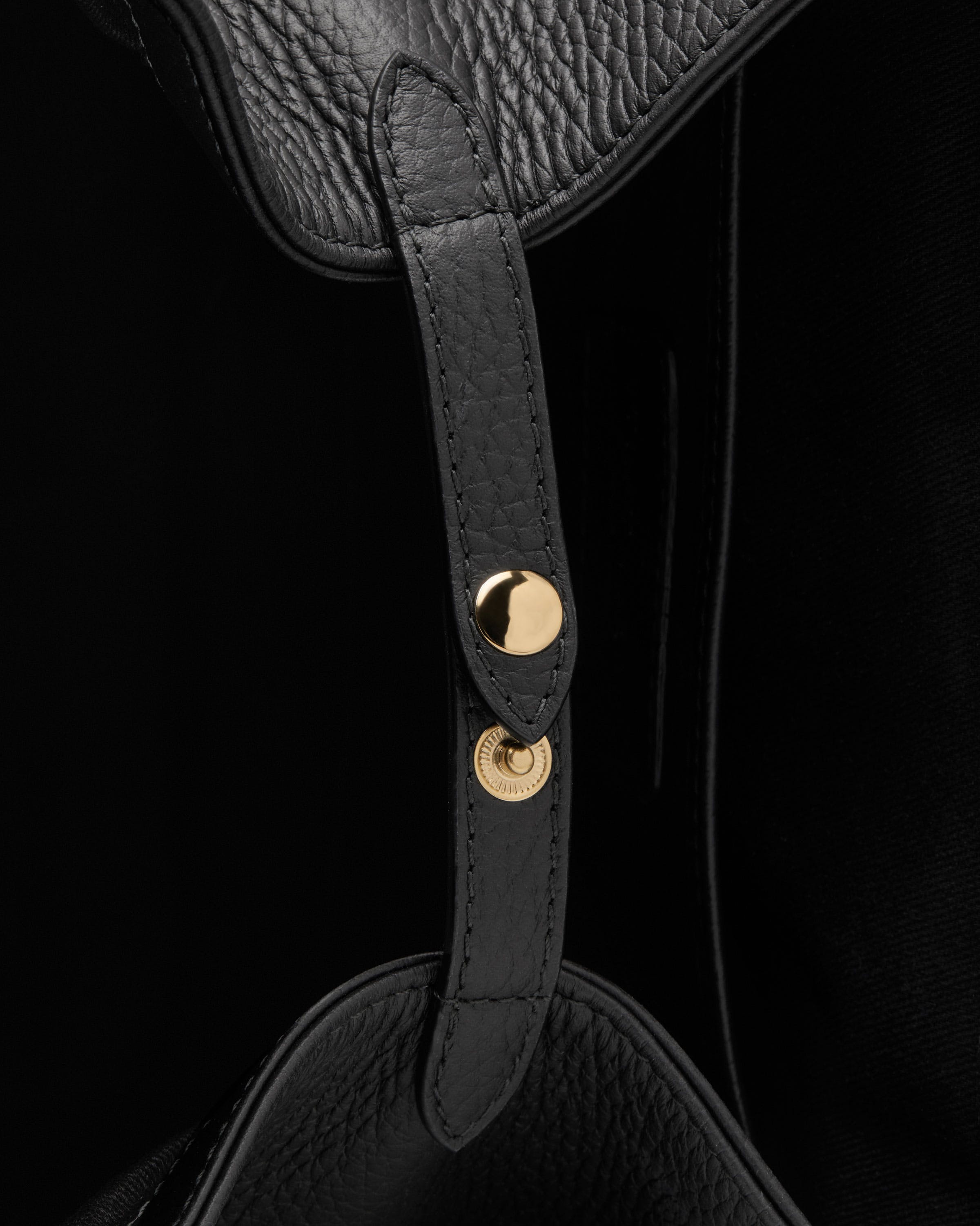 ストラスベリー - Osette Backpack - 黒 | Strathberry 日本 / Japan