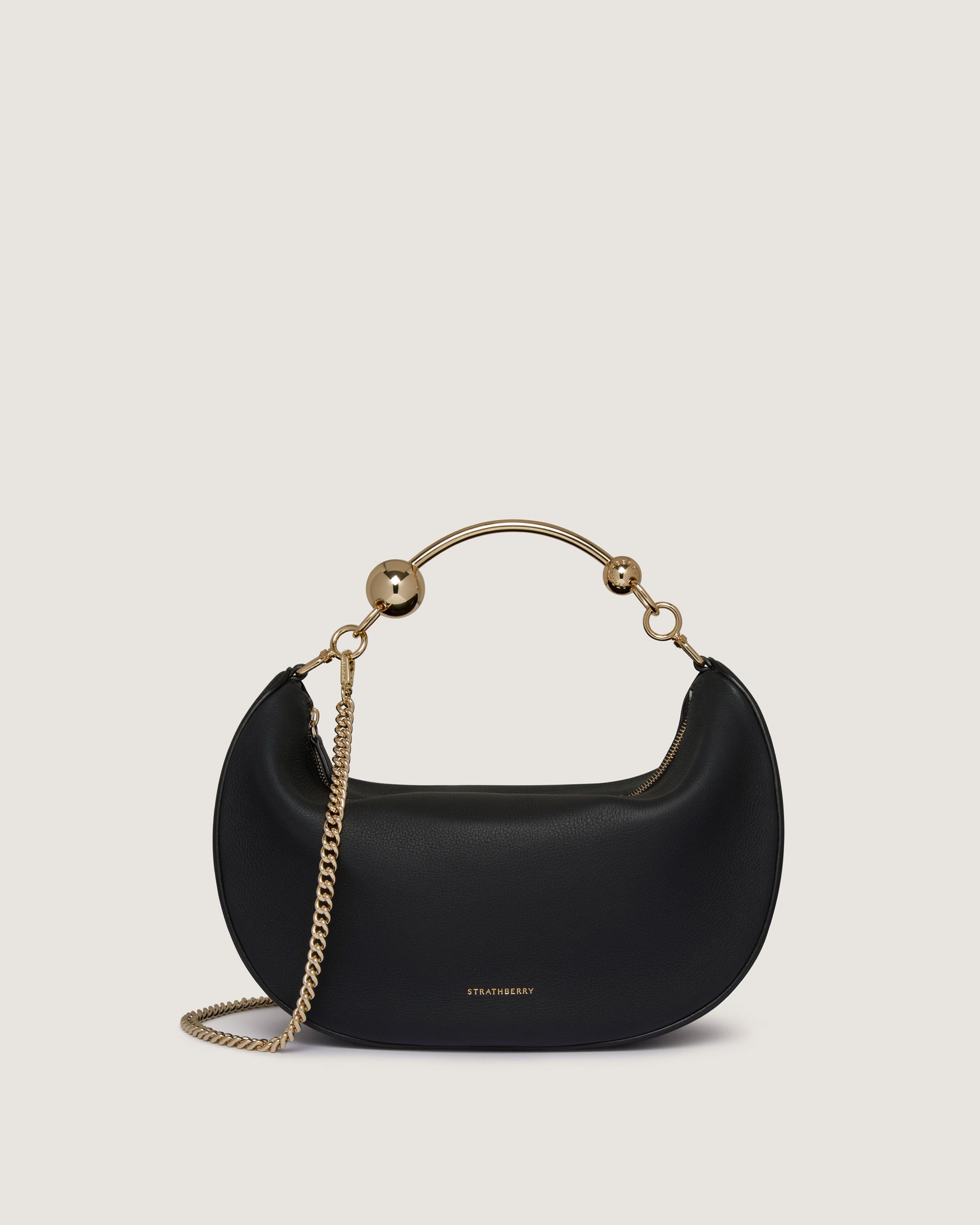*STRATHBERRY*Crescent on Chain 2WAY バッグ 3色*送料込み* STRATHBERRY*Crescent on Chain 2WAY バッグ 3色*送料込み