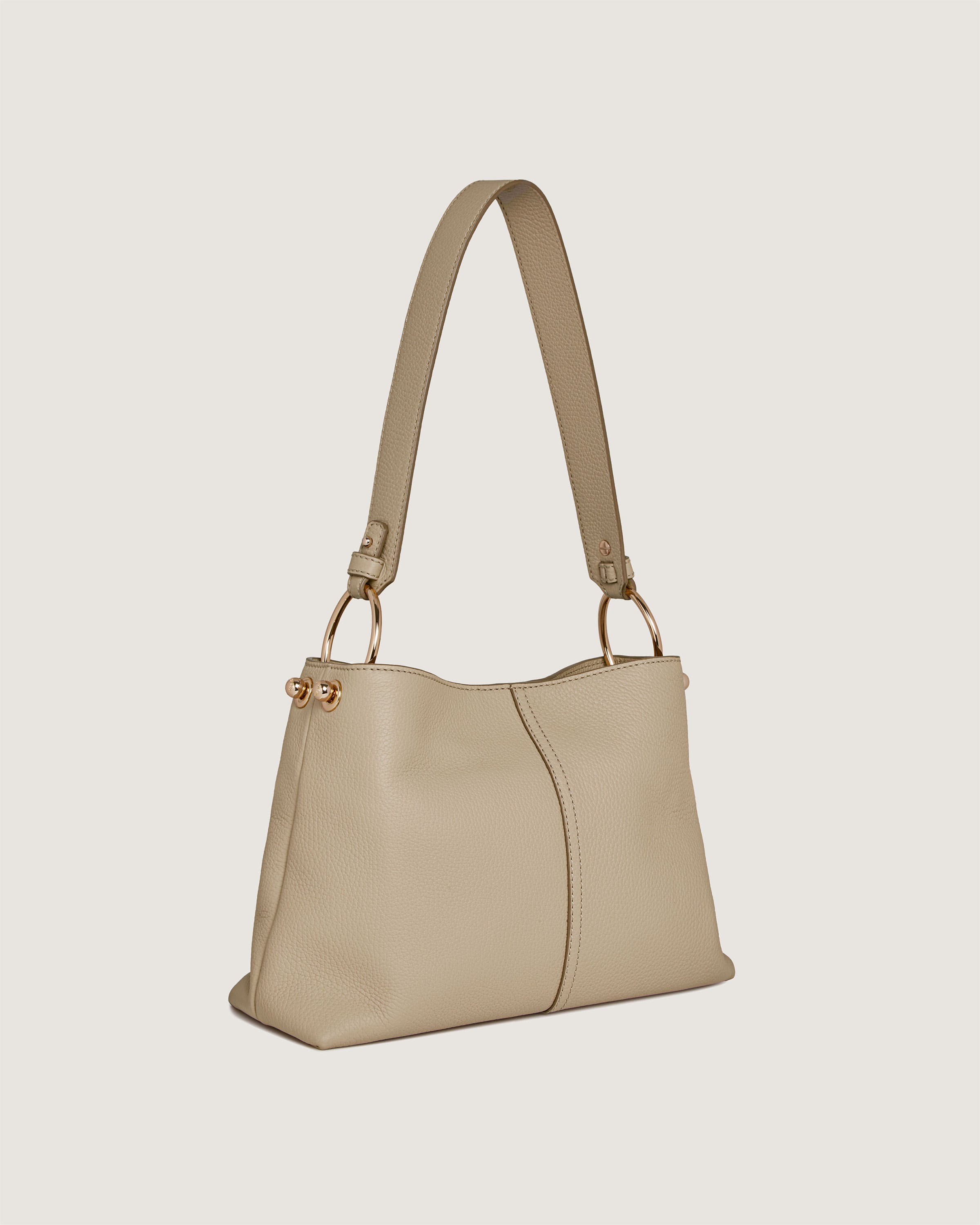 ショルダーバッグ・ポシェット CLASSIC LOGO HOBO BAG beige Gucci - Soho Beige Leather Large Hobo Bag | Mitchell Stores