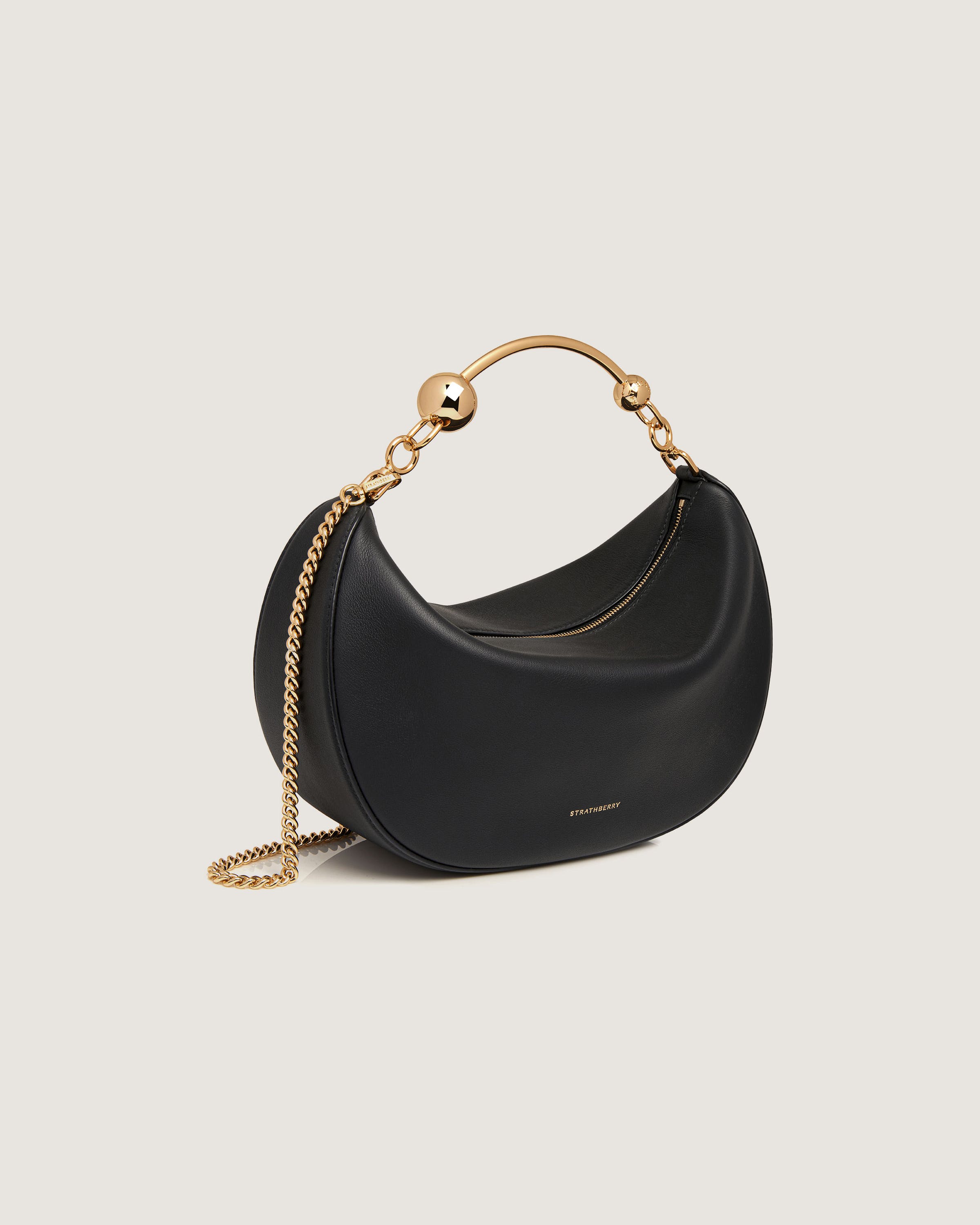 即発【STRATHBERRY】CRESCENT サッチェル ショルダー バッグ 黒 Strathberry - Box Crescent - Leather Shoulder Bag - Black