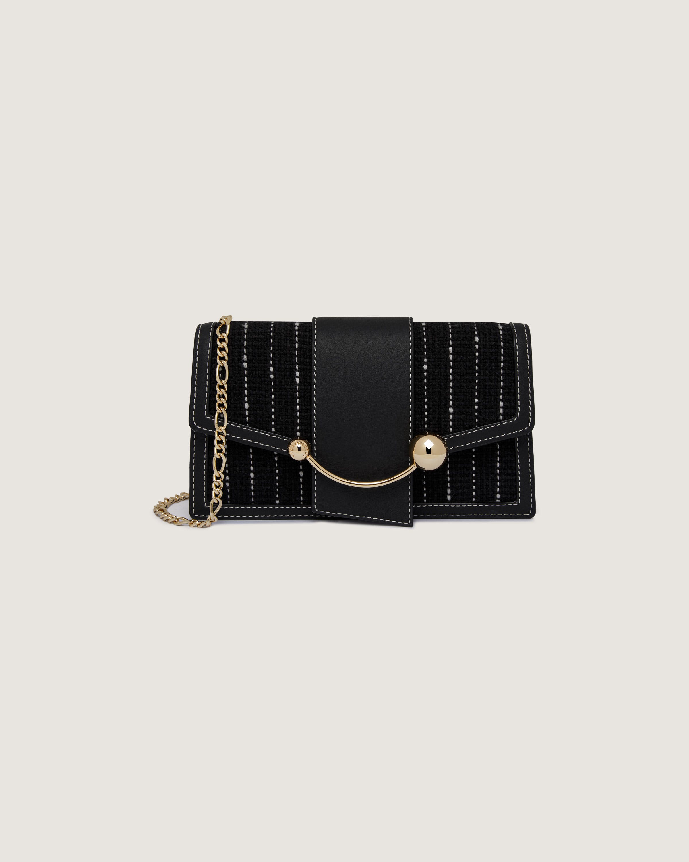 キャサリン妃愛用 英国発 ＊Strathberry＊ Crescent on a Chain Strathberry - Crescent on a Chain - Black