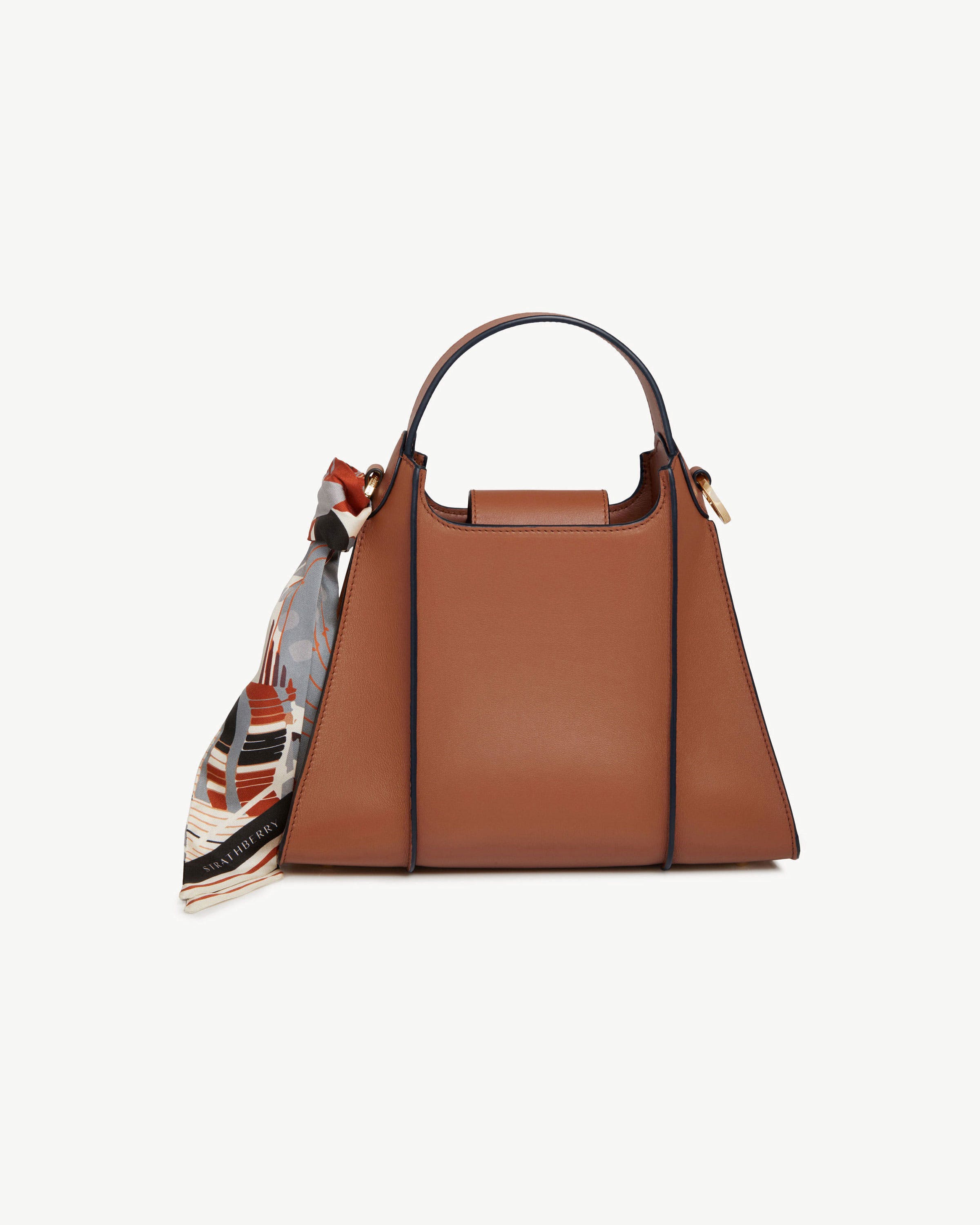 STRATHBERRY Arkshell ショルダー&クロスボディバッグ ストラスベリー - Arkshell - Oat / Neutrals | Strathberry 日本 / Japan