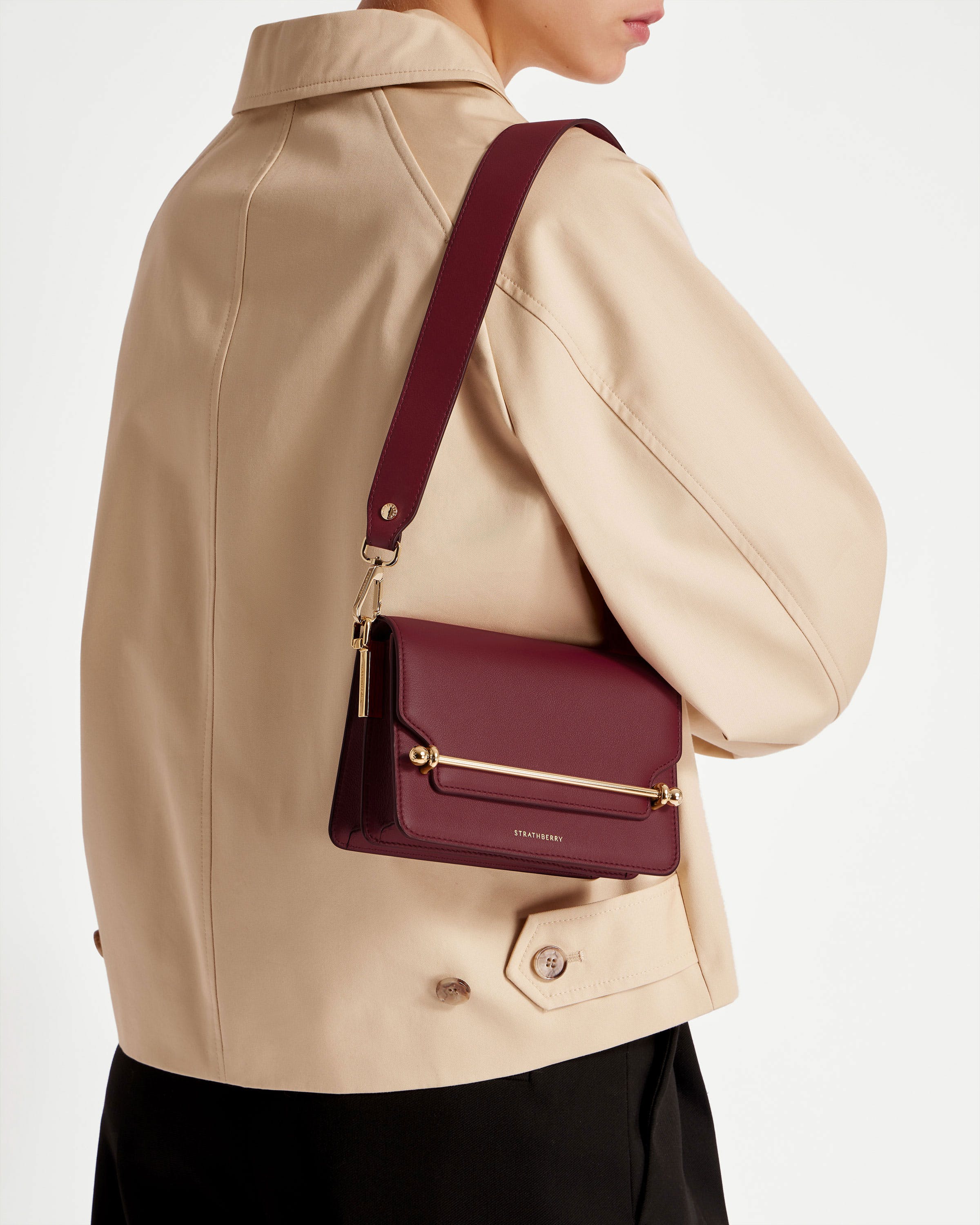 ♦【美品】STRATHBERRY EAST/WEST MINI ショルダーバッグ Strathberry - East/West Mini - Crossbody Leather Mini