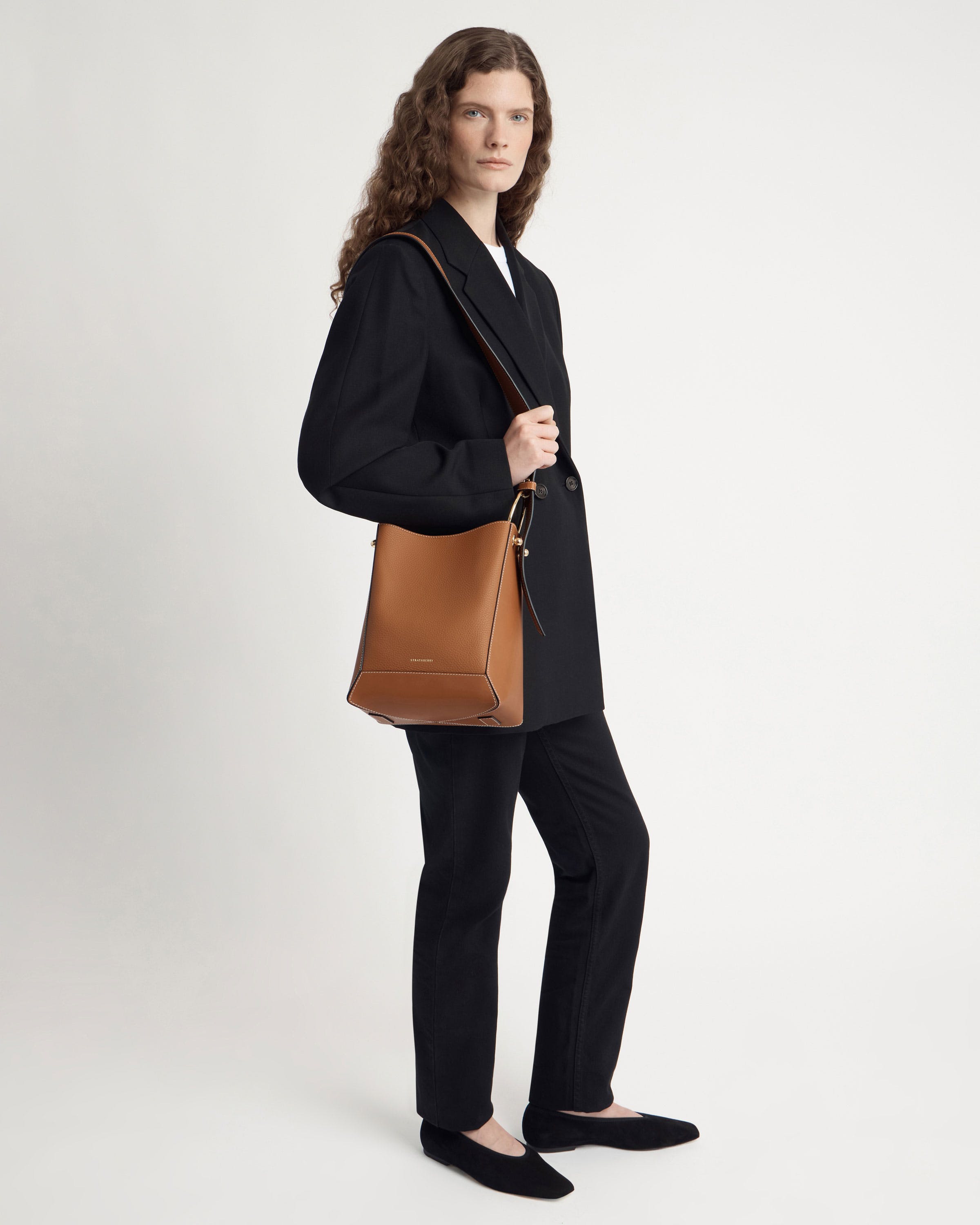 1769437141-strathberry-lana-