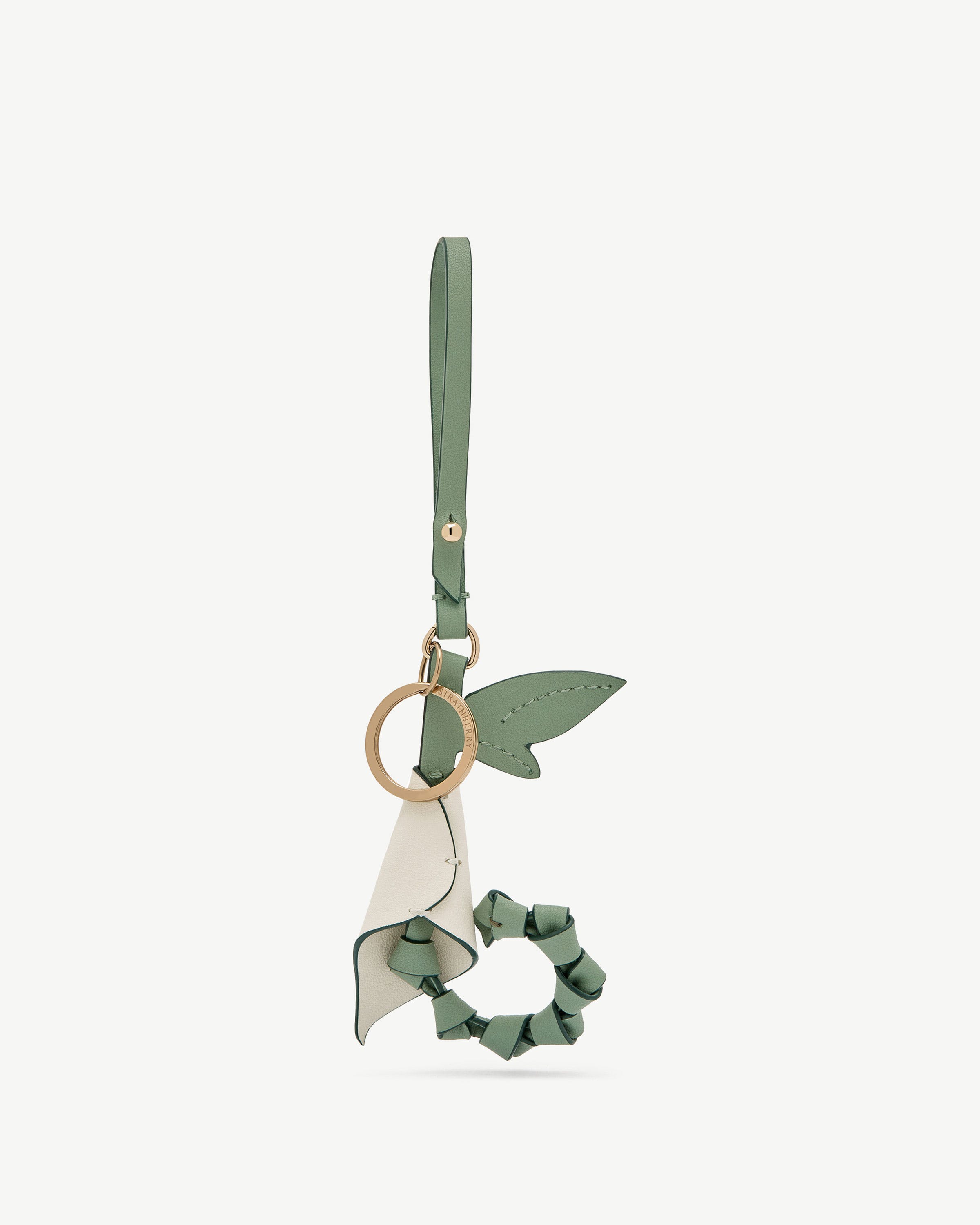 ROIROM charm バッグ Bag Charm - Calla Lily Sage/Vanilla Leather | Strathberry