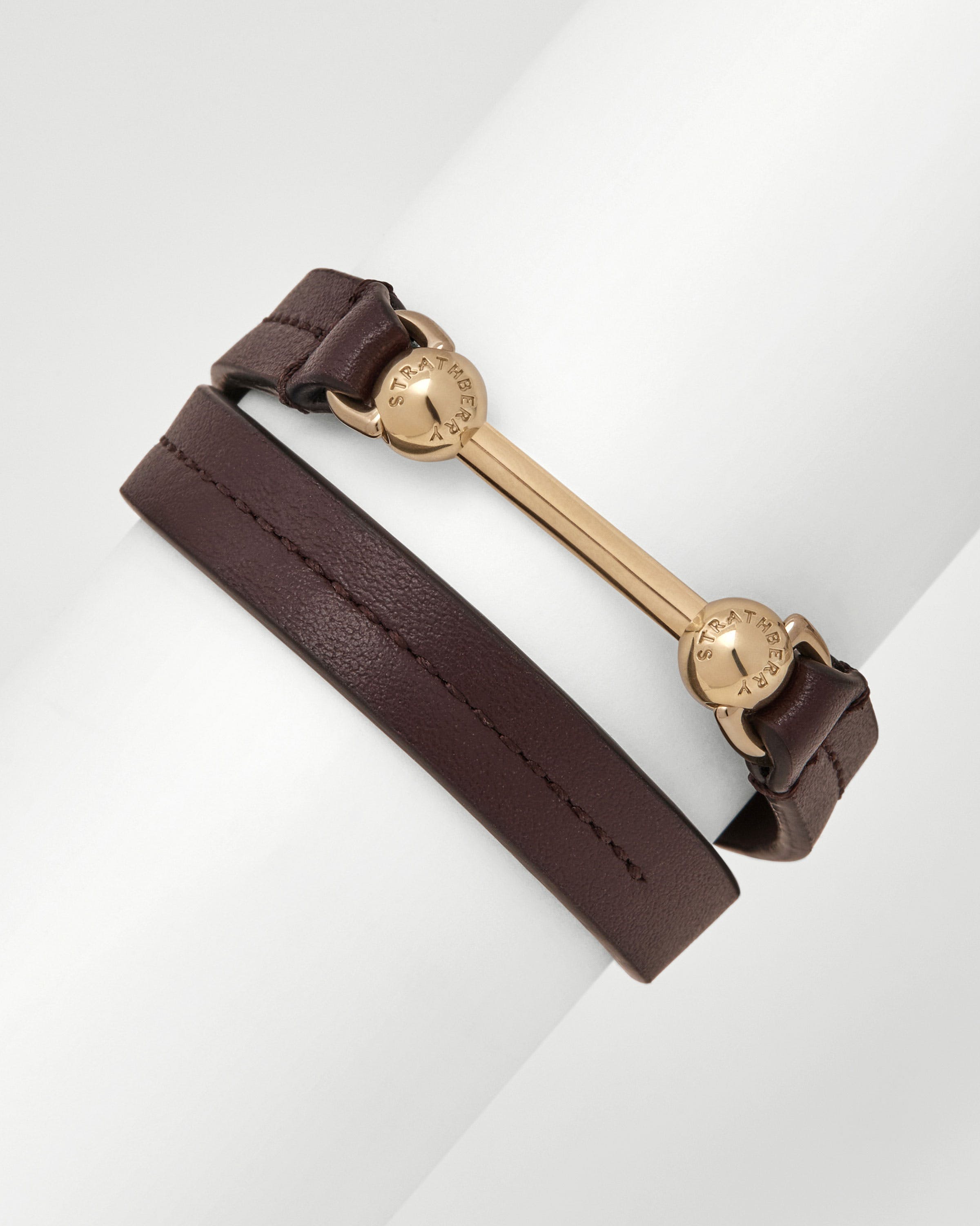 1777889651-strathberry-corda-