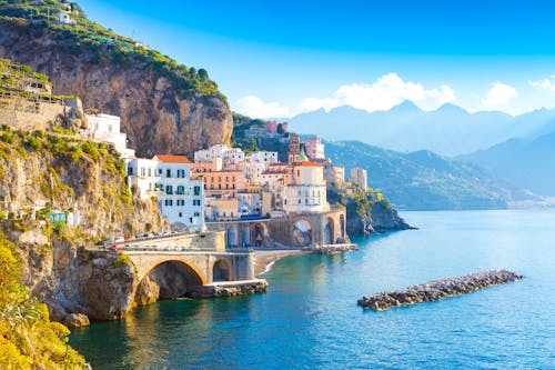 The view of the Amalfi coastline