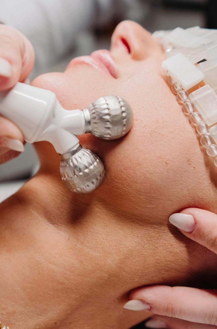 Patient getting a treatment