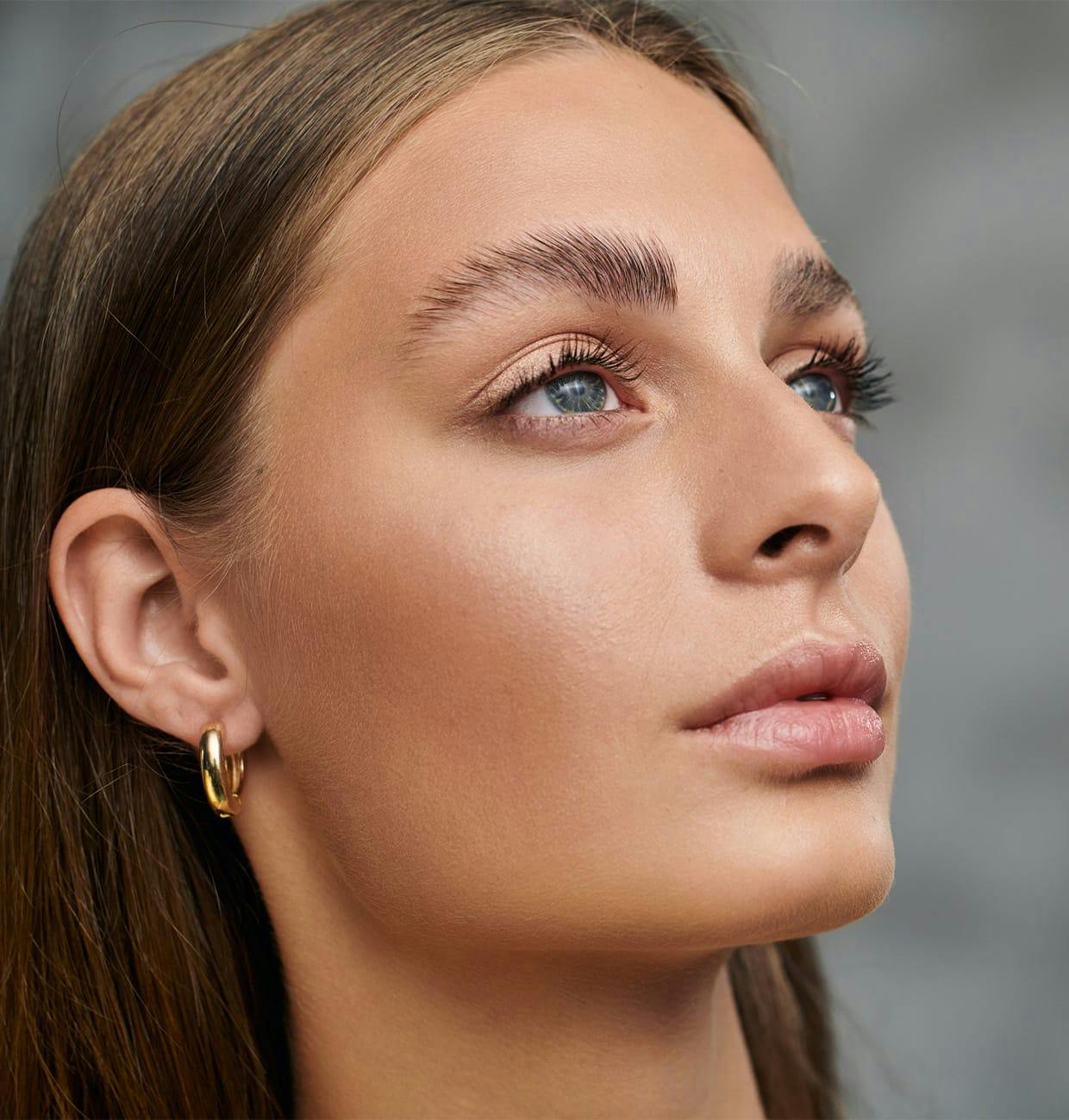 woman with blue eyes