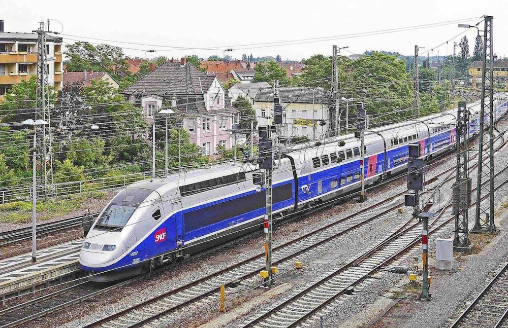 Quels Transports Prendre Entre L Aeroport D Orly Et Massy