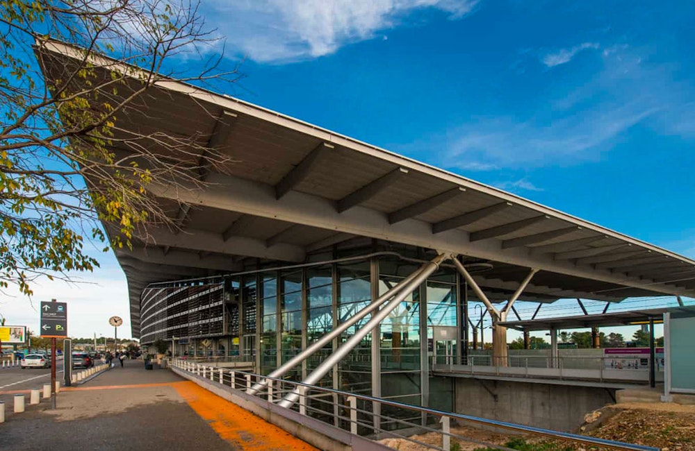 Comment aller à la gare TGV d’AixenProvence ?  Ector
