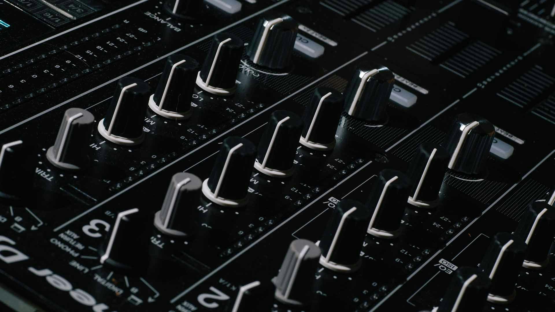 Close up of Pioneer DJ mixer used for free digital DJ academy lessons 