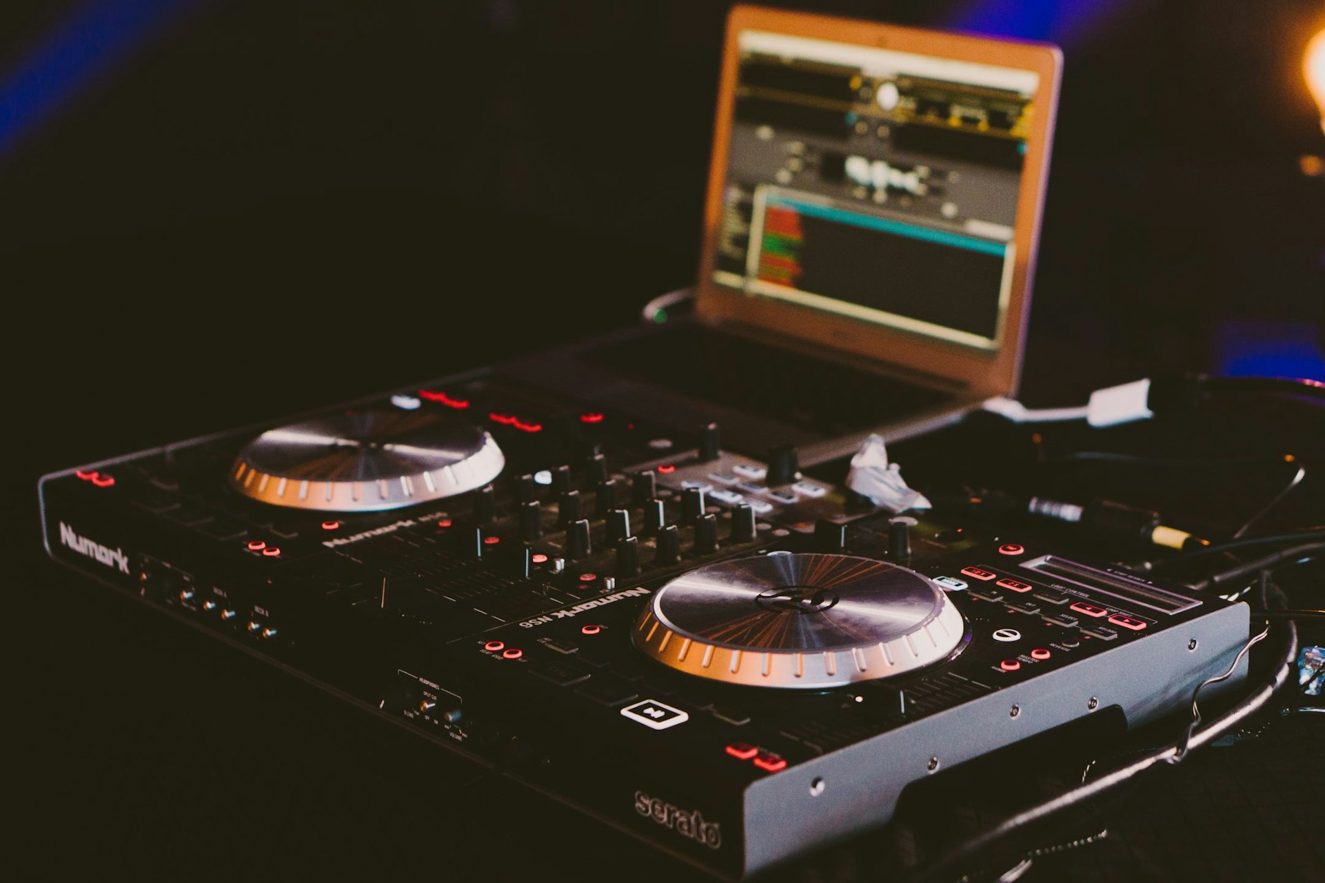 The Best DJ Softwares On The Market For 2023