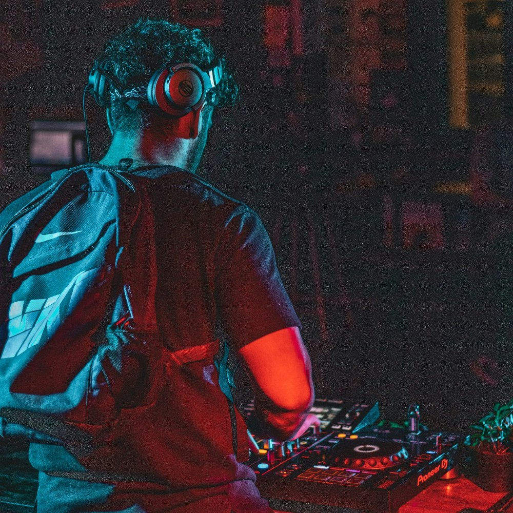 How To Mix Drum & Bass