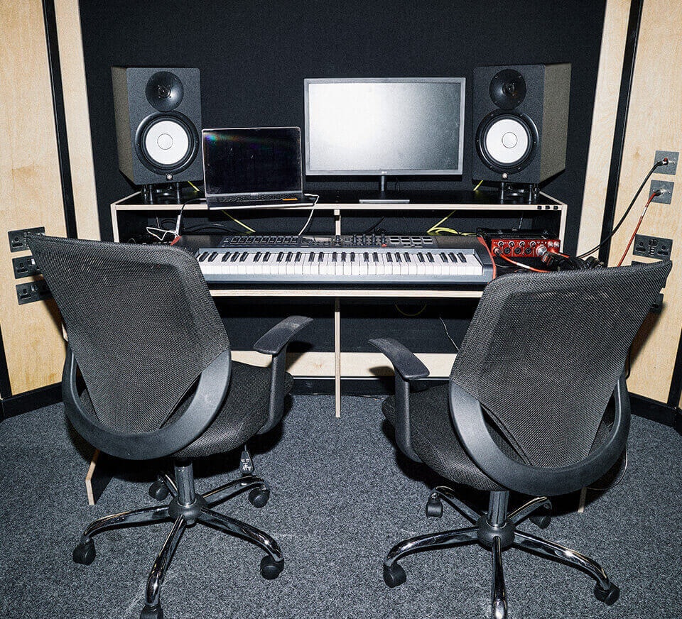 Berlin Recording Studios | 24/7 Music Studios | PIRATE