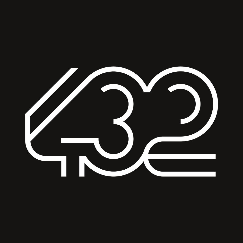 432