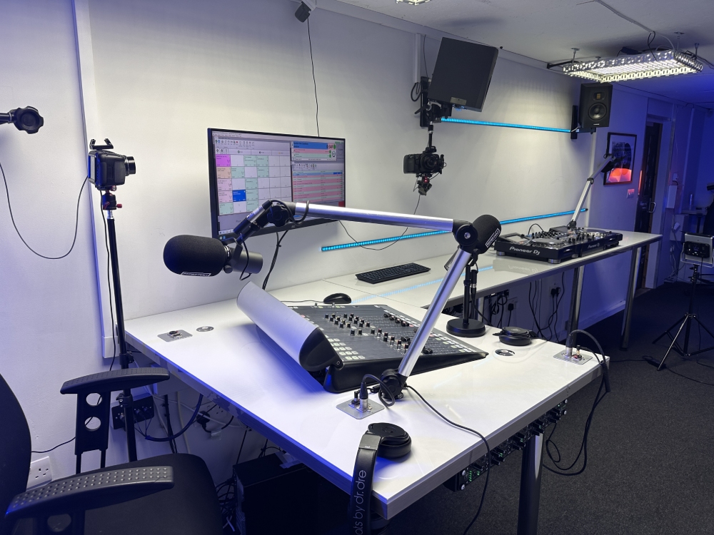 REPREZENT RADIO