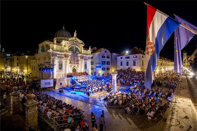 best things to do in dubrovnik summer festival