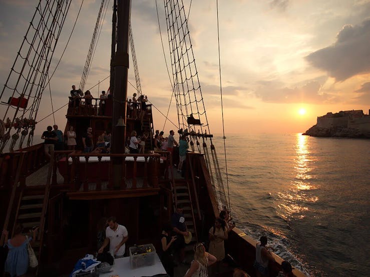 Karaka Game of Thrones Tour - Group Tour