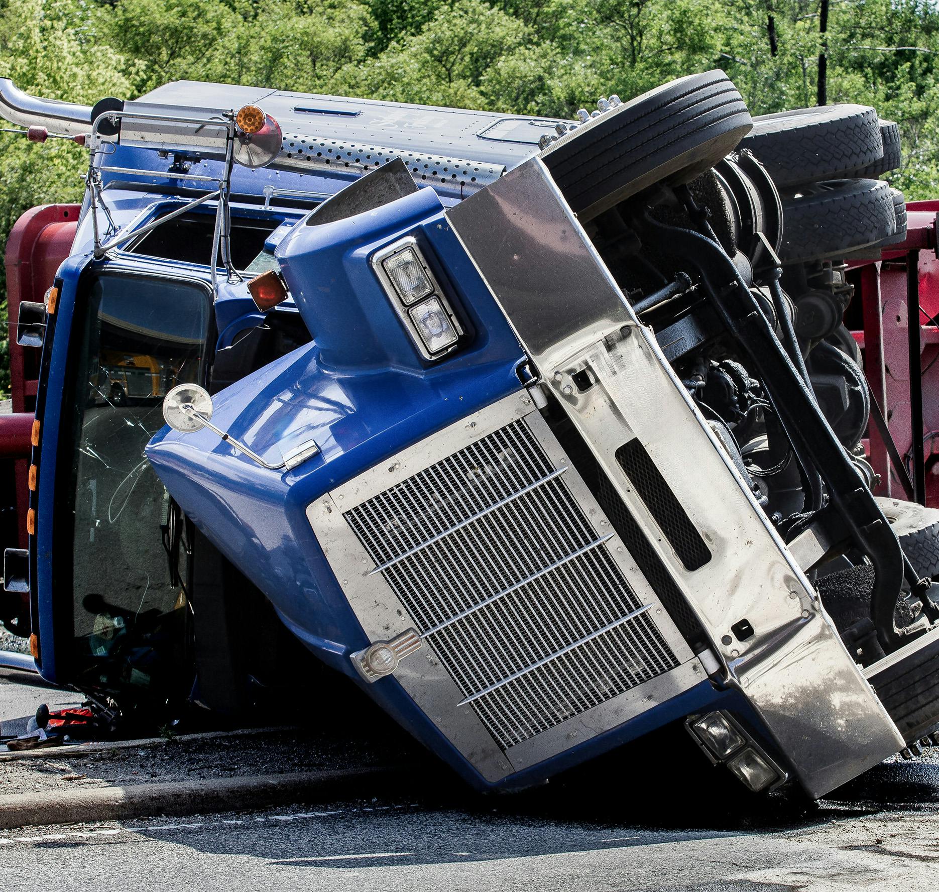 semi truck accident