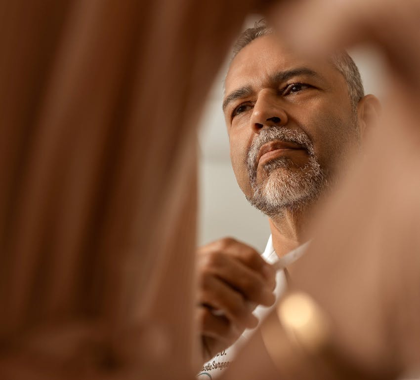 Dr. Munish Batra