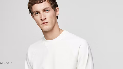 t-shirt, long sleeve, sleeve, face, head, person, photography, portrait, shirt, neck