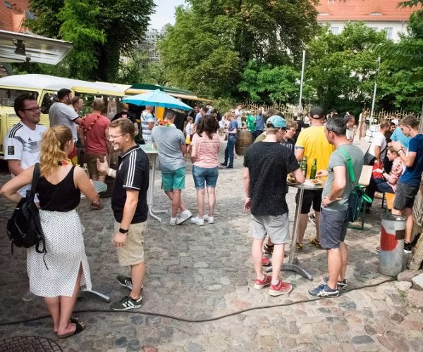 urban, shorts, city, shoe, handbag, person, street, adult, male, man